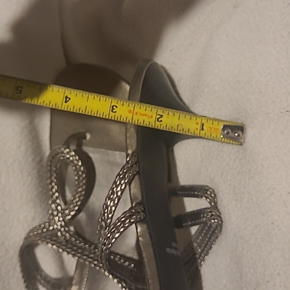 Sandals - Picture 2 of 3